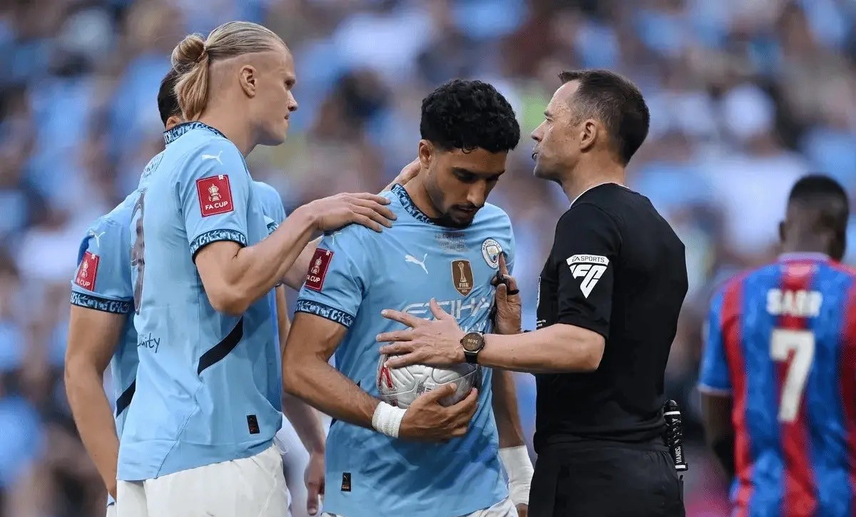 J9九游赛地聚焦：意甲赛后热度飙升，西汉姆豪取连胜，话题不断，训练强度明显提升的简单介绍