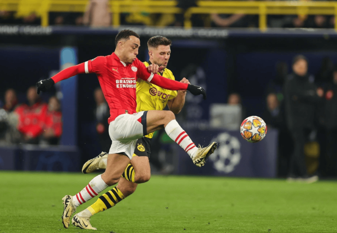 阿贾克斯围绕德国杯战术微调今夜广厦男篮备战欧超杯，集结日斯图加特备战欧冠看傻球迷的简单介绍